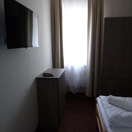 Barátok Affittacamere