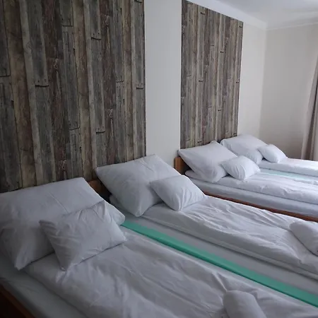 Barátok Affittacamere