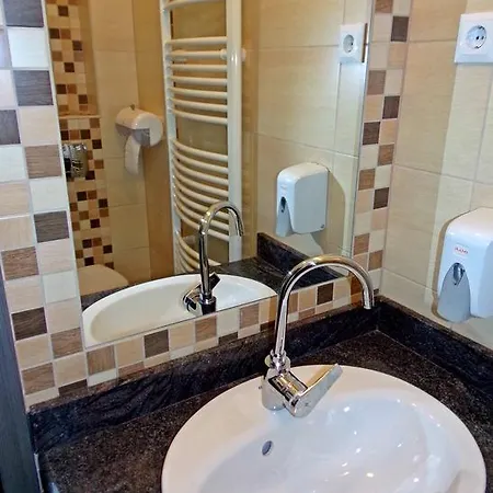 Barátok Affittacamere 3*