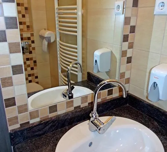 Baratok Panzio Maison d'hôtes 3*